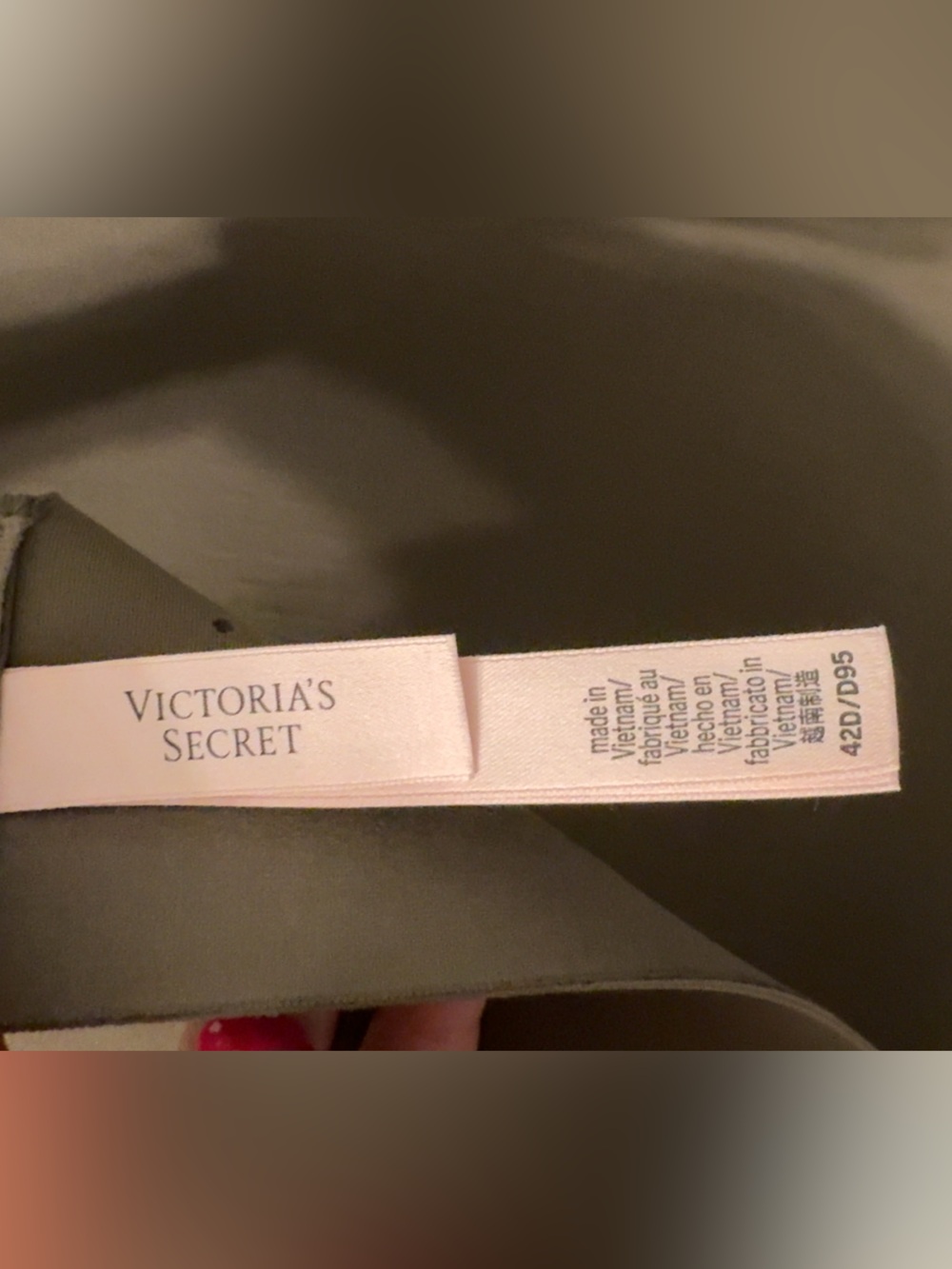 Victoria’s Secret VSX Featherweight Max Sports Bra Size 40D - Picture 4 of 7